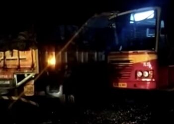 പുതുപ്പരിയാരത്ത് കെഎസ്‌ആര്‍ടിസി ബസും ലോറിയും കൂട്ടിയിടിച്ച്‌ അപകടം; മൂന്ന് പേര്‍ക്ക് ഗുരുതര പരിക്ക്