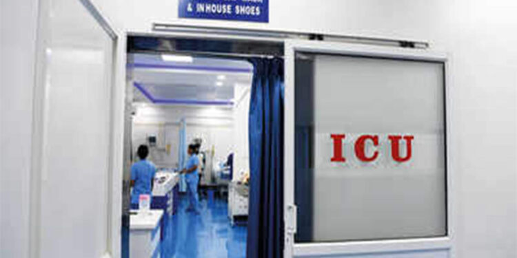 ഐസിയുവില്‍ വെച്ച്‌ സ്വര്‍ണ പാദസരം നഷ്ടപ്പെട്ടു; ആശുപത്രിക്കെതിരെ യുവതിയുടെ പരാതി