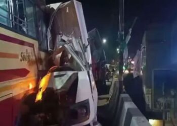 കെ എസ്ആര്‍ടിസി ബസ്സും ഗുഡ്സ് വാനും കൂട്ടിയിടിച്ചു പാലക്കാട് സ്വദേശി മരിച്ചു