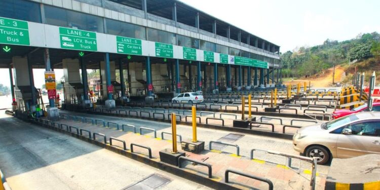 ഈ മാസം 31 മുതല്‍ വാളയാർ ടോള്‍ ബൂത്തില്‍ നിരക്ക് വർദ്ധിക്കും.