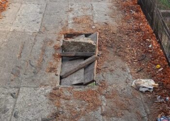 പാലക്കാട് ടൗൺ റെയിൽവേ മേൽപാലത്തിൽ ചതിക്കുഴി.