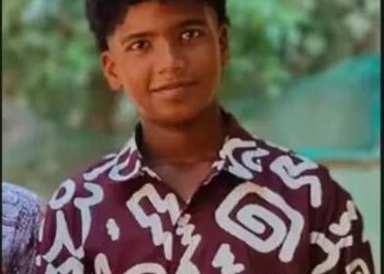 10ാം ക്ലാസ് വിദ്യാര്‍ഥിയെ കാണാനില്ല: വിവരം ലഭിക്കുന്നവര്‍ അടുത്തുള്ള പൊലീസ് സ്റ്റേഷനില്‍ അറിയിക്കണം