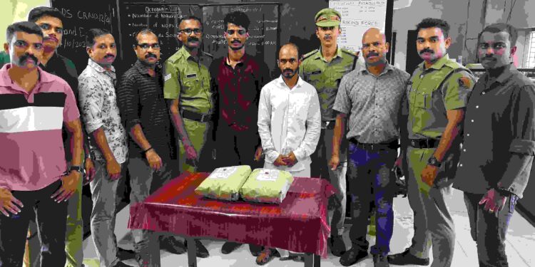 കഞ്ചാവുമായി ഒറ്റപ്പാലത്ത് രണ്ട് ജാർഗണ്ട് സ്വദേശികൾ പിടിയിൽ