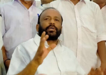 സരിന് പിന്തുണ പ്രഖ്യാപിച്ച്‌ എ.വി ഗോപിനാഥ്