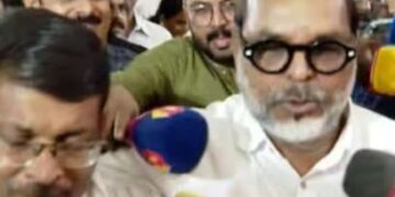 അബ്ദുള്‍ ഷുക്കൂറിൻ്റെ പിണക്കം മാറ്റി എല്‍ ഡി എഫ് കണ്‍വൻഷൻ വേദിയിലെത്തി
