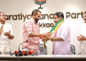 പിരായിരിയിൽ നിന്നും ഒരാൾ കൂടി കോൺഗ്രസ്സ് വിട്ടു