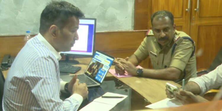 ഹോട്ടലിലെ ഹാർഡ് ഡിസ്ക്  പോലീസ് പിടിച്ചെടുത്തു