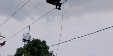 മലമ്പുഴയില്‍ മോക് ‍ഡ്രില്‍:  റോപ്‍വേയിലെ രക്ഷാപ്രവര്‍ത്തനം