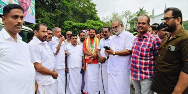 രാഹുൽ മാങ്കുട്ടത്തിൽ ൻ്റെ   നന്ദി പര്യടനം താണാവ് ജംഗ്ഷനിൽ നിന്നും  ആരംഭിച്ചു