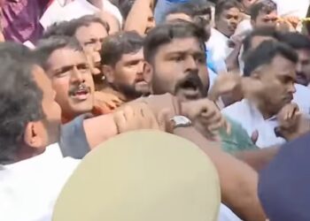 വൈദ്യുതി നിരക്ക് വർധന; മന്ത്രിയുടെ ഓഫീസിലേക്ക് മാർച്ച് നടത്തി യൂത്ത് കോൺഗ്രസ്