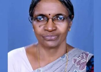 റിട്ടയേഡ് അധ്യാപികയെ വീടിനുള്ളില്‍ മരിച്ച നിലയില്‍