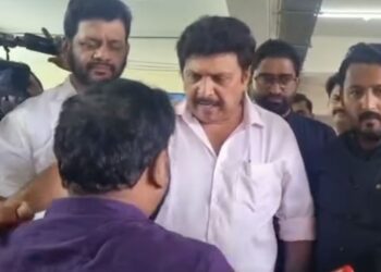 കെഎസ്‌ആര്‍ടിസി സ്റ്റാൻഡിന്‍റെ വികസനത്തിന് തടയിടാൻ നഗരസഭ തന്നെ ശ്രമിക്കുന്നു: കെബി ഗണേഷ് കുമാര്‍