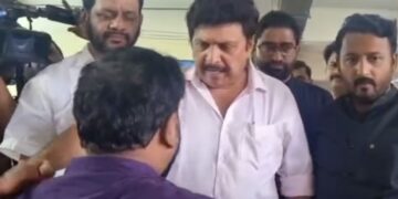 കെഎസ്‌ആര്‍ടിസി സ്റ്റാൻഡിന്‍റെ വികസനത്തിന് തടയിടാൻ നഗരസഭ തന്നെ ശ്രമിക്കുന്നു: കെബി ഗണേഷ് കുമാര്‍