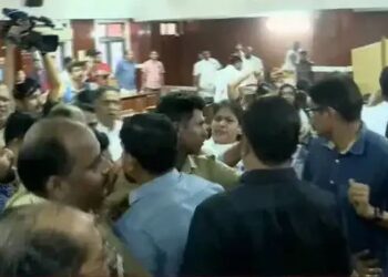 ഹെഡ്ഗേവാർ വിഷയത്തിൽ നഗരസഭയിൽ പൊരിഞ്ഞ അടി