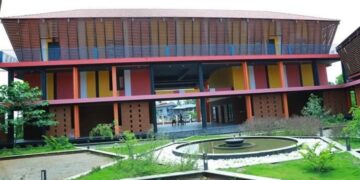 വി.ടി. ഭട്ടതിരിപ്പാട് സാംസ്കാരിക സമുച്ചയം മുഖ്യമന്ത്രി പിണറായി വിജയൻ നാടിന് സമർപ്പിച്ചു