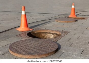 ഹോട്ടലിന്‍റെ മാലിന്യകുഴിയില്‍ കുടുങ്ങി ശുചീകരണ തൊഴിലാളിക്ക് ദാരുണാന്ത്യം