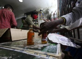 കൊല്ലങ്കോട് ബീവറേജ് ഔട്ട്ലെറ്റില്‍ മോഷണം