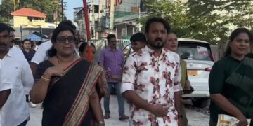 റോഡ് ഉദ്ഘാടന ചടങ്ങില്‍ രാഹുല്‍ മാങ്കൂട്ടത്തിലിനൊപ്പം പങ്കെടുത്ത് നഗരസഭ ചെയര്‍പേഴ്സണും