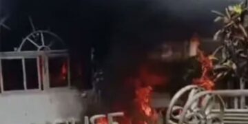 കടം വാങ്ങിയ പണം തിരികെ നല്‍കാതെ മുങ്ങി നടക്കുന്നു; പ്രവാസിയുടെ വീടിന് തീയിട്ടു;