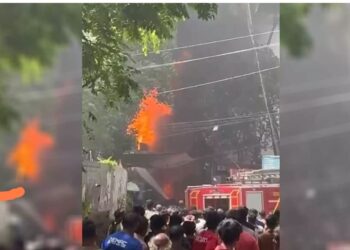 ഓങ്ങല്ലൂരില്‍ ആക്രിക്കടക്ക് തീപിടിച്ചു