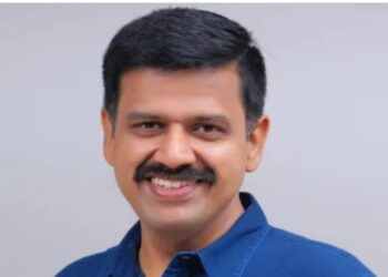 ജനങ്ങൾ ഗുണ്ടകളിൽ നിന്ന് മോചിതരാകണം: സന്ദീപ് വാര്യർ