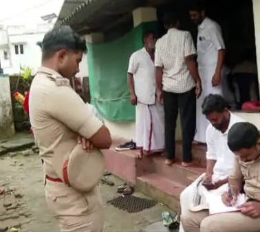 സ്ഥാനാര്ഥിത്വത്തില് നിന്ന് പിന്മാറാന് പണം വാഗ്ദാനം ചെയ്ത ബിജെപി നേതാക്കള്ക്കെതിരേ കേസെടുത്തു