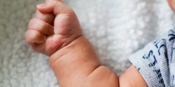 നവജാതശിശുവിന്റെ മരണം: പ്രസവം നടന്നത് വീട്ടിൽ