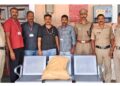 ശബരി എക്‌സ്‌പ്രസിൽ നിന്ന്‌ 11.5 കിലോ കഞ്ചാവ് കണ്ടെത്തി
