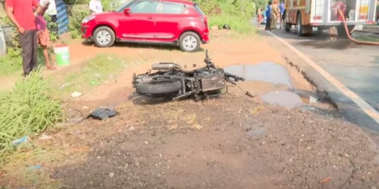 കോങ്ങാട്: കാറും ബൈക്കും കൂട്ടിയിടിച്ച് അപകടം; രണ്ട് യുവാക്കൾക്ക് ഗുരുതര പരിക്ക്