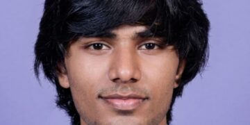സുഹൃത്തുക്കൾക്കൊപ്പം കുളിക്കാൻ പോയ വിദ്യാർത്ഥി കുളത്തിൽ മുങ്ങി മരിച്ചു.