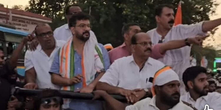 രമേശ്‌ പിഷാരടിക്ക് കല്ലേറ്
