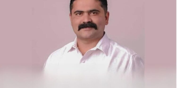 നഗരസഭ കൗണ്‍സിലര്‍ പ്രശോഭ് വത്സന് ജാമ്യമില്ല.