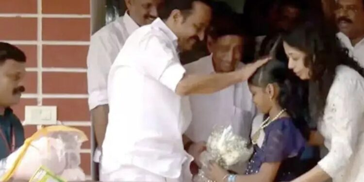 മുഖ്യമന്ത്രി ഇടപെട്ടു; വിനോദിനിക്കുള്ള ധനസഹായം  ഉടന്‍ വിതരണം ചെയ്യും