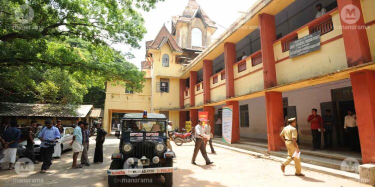 വിവാഹവാഗ്ദാനം നല്കി പീഡിപ്പിച്ചെന്ന് പരാതി